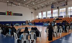 30 Lise Milli Şairimizi Anlatmak İçin Yarıştı