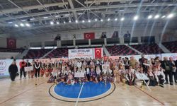 Çorum’da Halk Oyunları Rüzgarı Esti