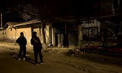 Mahalleliyi Sahurda Davulcular Değil, Gençler Uyandırıyor