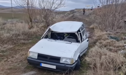 Kontrolden Çıkan Otomobil Şarampole Devrildi: 3 Yaralı