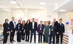 KADER’den Başhekim Gömeç’e Anlamlı Ziyaret