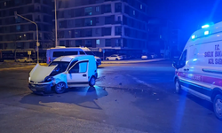 Sahur Vaktinde Kaza: 3 Yaralı