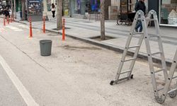 Yer Gazi Caddesi! Esnafın Merdivenli Önlemi Tartışma Yarattı