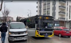 Rüstem Eren Parkı Önünde Görünmez Kaza