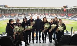 Arca Çorum Fk, Kadın Çalışanları Sevindirdi