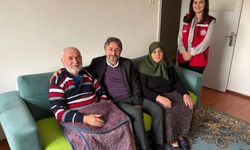 Gönüllerde Hoş Bir Seda Oldular