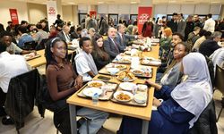 Vali Çalgan Uluslararası Öğrencilerle İftarda Buluştu