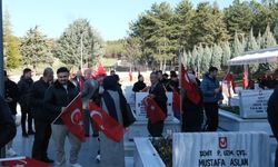 Çorum'da Şehit Mezarlarında Bakım Ve Onarım Çalışması Yapıldı