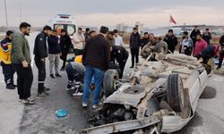 Kontrolden Çıkan Otomobil Takla Attı: 3 Yaralı