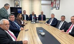 Vali Çalgan’a Seslenen Solmaz, “Seçim Yenilerse Kim Olursa Olsun Meclisi Dar Ederiz”