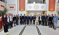 Vali Çalgan’dan 23 Nisan Komitesine Tebrik
