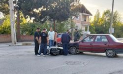 Otomobil ile Motosiklet Çarpıştı! Sürücü Yaralandı