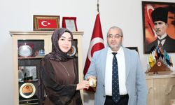 Şampiyon Öğrenciden Müdür Çağlar'a Ziyaret