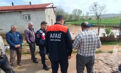 Köy Sele Teslim Oldu! Vatandaşları AFAD ve Jandarma Kurtardı