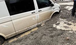 Kuvvetli Yağış İlçeyi Vurdu, Ekipler Harekete Geçti