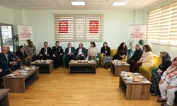 Vali Çalgan ve Başkan Aşgın’dan Huzurevi Sakinlerine Bayram Ziyareti