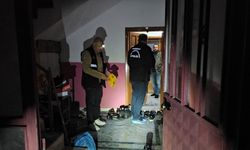 Apartman Bahçesinde Ateş Açıldı! Polis Kan İzine Rastladı