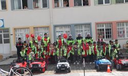 Oğuzlar'da Öğrencilere Uygulamalı Trafik Eğitimi Verildi
