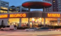 Dev Market Zinciri Resmen Satıldı