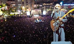 Emre Fel Çorum’u Coşturdu