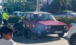 Otomobille Çarpışan Motosiklet Sürücüsü Hastanelik Oldu