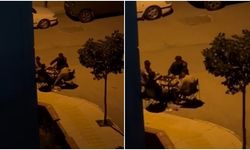 Gençlerden İlginç Buluşma, Kaldırımı Sohbet Alanına Çevirdiler