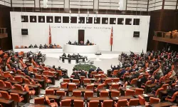 İlginç  Başvurular: Kadınlar Askere Alınsın, Düğün-Nişan Yasaklansın…