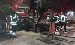 Seyir Halindeki Otomobil Alev Alev Yandı