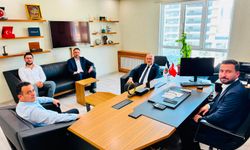 Yeniden Refah Partisi’nden Hizmet-İş Sendikası’na Hayırlı Olsun Ziyareti