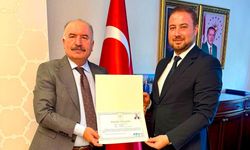 Çorum'a Veda Etti, Sinop'a İl Müdürü Olarak Atandı