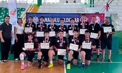Çorumlu Voleybolcular Yarı Finalde