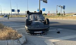 Kavşakta Korkutan Kaza: 6 Yaralı