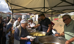 Aşure Lokması Paylaşıldı, Birlik Ve Beraberlik Mesajları Verildi