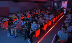 TRT Sinema Tırı Çorum'da Çocukları Beyaz Perdeyle Buluşturdu