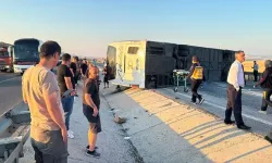 Yolcu Otobüsü Devrildi: 31 Yaralı