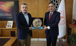 Muhsin Dere'den İl Sağlık Müdürlüğü'ne Ziyaret