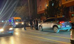 Otomobilin Çarptığı Yaya Hastaneye Kaldırıldı
