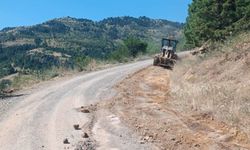 Yayla Ve Arazi Yollarında Çalışmalar Sürüyor