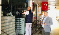 Arastada Kepenkleri Dualarla Açtılar