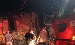 Köyde Korkutan Yangın: 2 Ev Kül Oldu