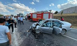 Çorum'da İki Otomobilin Çarpıştığı Kazada 7 Kişi Yaralandı
