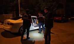Otomobile Kurşun Yağdırdılar!