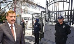 Okullara 30 Bin Bahçe Görevlisi Alınacak