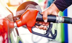 Motorinin Ardından Bir Zam Da Benzine