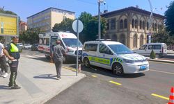 Dikkatsiz Yayaya Motosiklet Çarptı