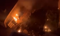 Mahalle Arasında Çıkan Yangın Paniğe Neden Oldu