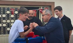 Başkan Ünlü, gençleri sınadı