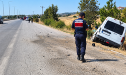 Sungurlu Yolunda Kaza 3 Kişi Yaralandı