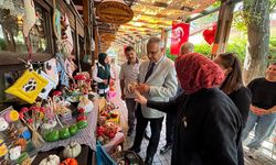 Sanat Sokağına Zarif Ziyaret