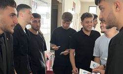 Alaca Ülkü Ocakları’ndan Üniversite Öğrencilerine Hoş Geldiniz Standı